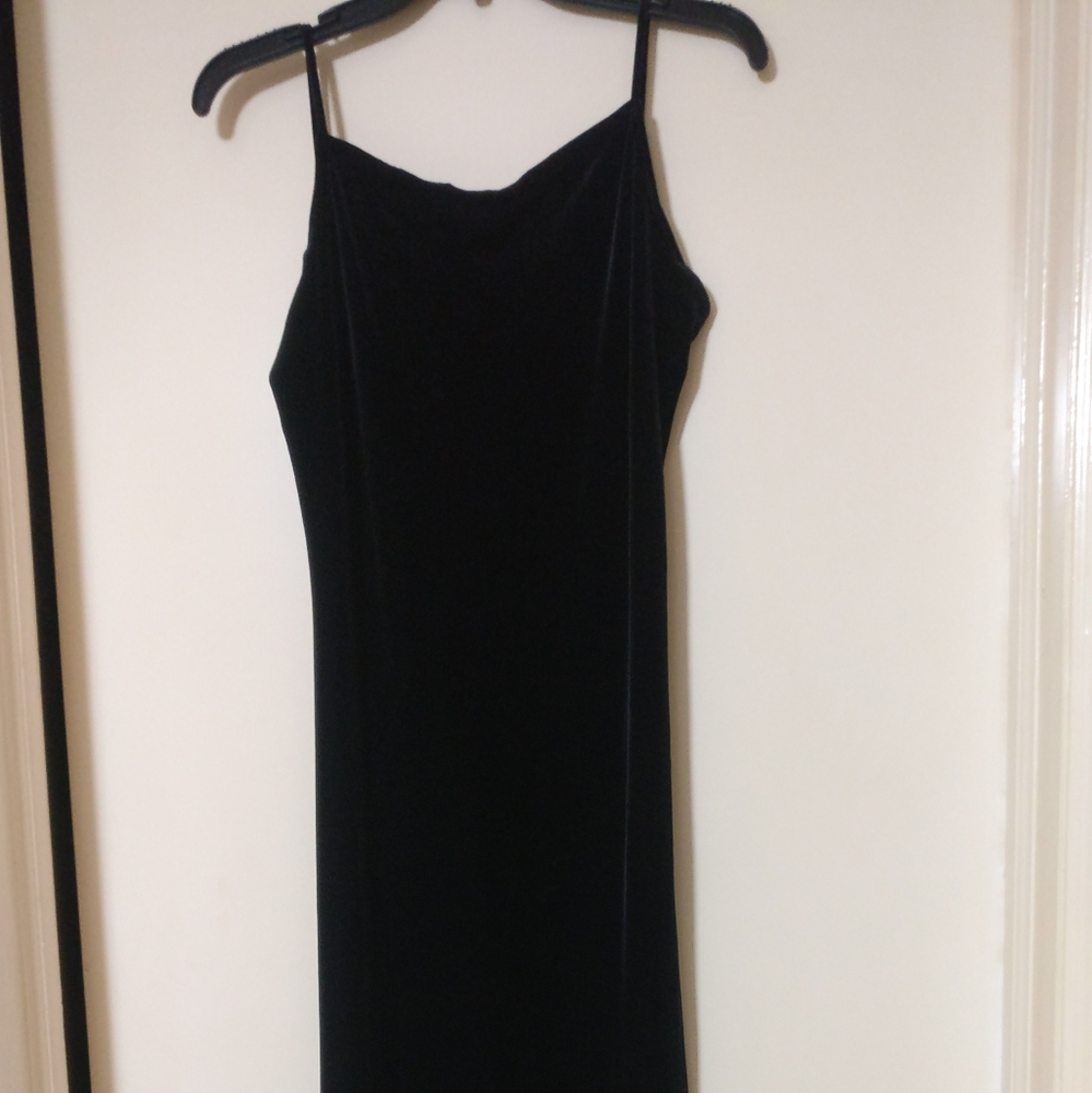 Onyx Nite Velvet Dress Size:14T